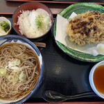 自然薯とそばの店 高尾の桜 - 