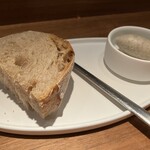 Yumanite - 自家製パンとバター
