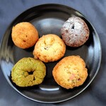 マガーズドーナツ - りんご、かぼちゃあん、ココア、抹茶、紫芋