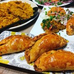 鳥の海 ふれあい市場 - 実は失敗談も…ロティは通常の円形も、カルツォーネ風と共にオーブン2段で焼きましたが、サイド料理に気を取られてカッチンカッチンなりお見せできません(*_*)次の課題笑 