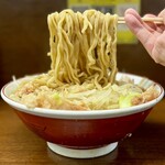 ラーメン二郎 - 麺リフト