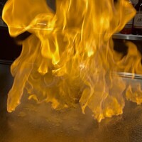 大阪鉄板焼き 神戸牛 TATARA - 