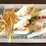 元町珈琲 - 料理写真:ミックスサンド