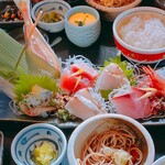 快飛 - お刺身御膳 2,178円(税込) の刺身