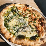 ファーマーズ ピッツェリア ドン ファーム - しらすと桜海老のピッツァ（ランチメニューではなくアラカルト）