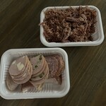 FRANK FURT 工房店 - コンビーフとハムの盛り合わせ