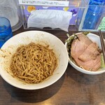 麺や 青雲志 - カレーにマー油ってめちゃくちゃ合います。