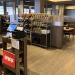 安楽亭 戸田下前店 - 広い店内