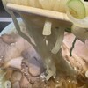 新橋ニューともちんラーメン 川崎駅前店