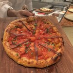 ザ ピッツァバー ON 38TH - 