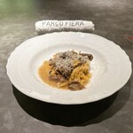 パルコ フィエラ - 天然きのこのタヤリン、4年熟成パルミジャーノ﻿ ﻿ 