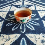 相国寺東門 田舎亭 - このテーブルクロス藍染？　素敵。