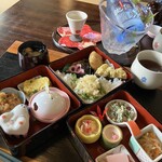 かくれ里 - さくら御膳