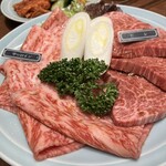 焼肉 静龍苑 - 上ロース　1人2枚ずつ