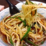 東昇酒家 富士見店 - 青椒肉絲麺