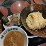 三ツ矢堂製麺 - 
