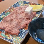 炭火焼肉 匠 - 生タンスライス