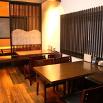 実のり - ２階のテーブル席