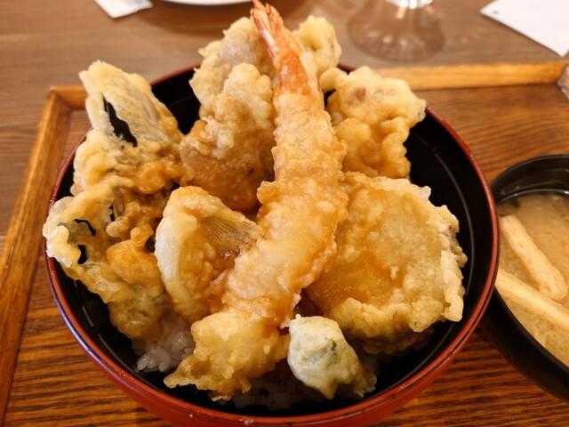 デッコラ（DECCORA） - 大川ダム公園（食堂）の写真