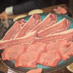 焼肉 優駿 - 