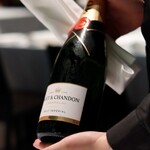 THE COSMOPOLITAN GRILL BAR TERRACE - 