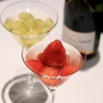 THE COSMOPOLITAN GRILL BAR TERRACE - 