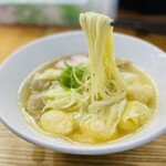 ワンタン麺 志 - リフト