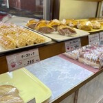 みつわベーカリー - 店内