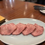 焼肉ホルモン 亀萬 - 