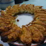 清ちゃん - これぞ広島の名物。清ちゃん餃子３人前。