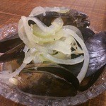 口悦 - ムール貝ビール蒸し