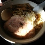 自家製太麺 渡辺 - 後光が差してわけわからん写真ですね。