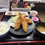 和食処 じなん坊 - ミックスフライ定食