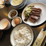 牛たん炭焼 利久 - 