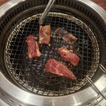 焼肉 山河 - 