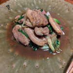 旬菜懐石吟 - 鴨肉と葱の甘辛煮…洋風だけれどご飯に合いそう♪