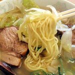 お食事処 たぬき - アイダスラーメン