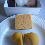 空也 - 2010年2月　ずっしり重い菓子は、甘すぎず美味しい