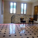 ガストロノミー ジョエル・ロブション - ２階のロビー