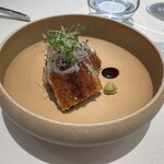 レミニセンス - ◎鰻
      三河一色鰻 炭火白焼と鰻肝フリット、なめろう（金目鯛、大葉、胡麻、味噌）
      山葵、ブルーチーズ、赤ワインのソースと共に