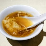 香港飲茶専門店 香港大飯店 - フカヒレスープから♪ちゃんとフカヒレ入ってたよ♡