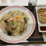リンガーハット - 料理写真: