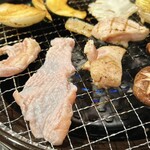 あみ焼き　天びん屋 - 皮、焼き焼き！
