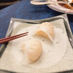 赤坂 四川飯店 - 海老入り蒸し餃子