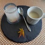 麦わら丘の朝市 - 