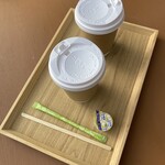 コメコロカフェ - トレーにおいてくださいます