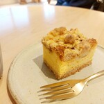 Et -THE CULTURAL COFFEEHOUSE- - 