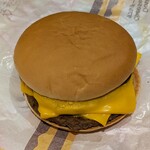 マクドナルド - 料理写真:ダブルチーズバーガー