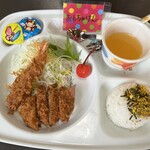 こだわりとんかつひかり亭 - ちびっこかつ（税込638円）