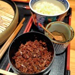京雀 - ざるそば小天丼セット1500円　上から天かす、山椒、鰹節